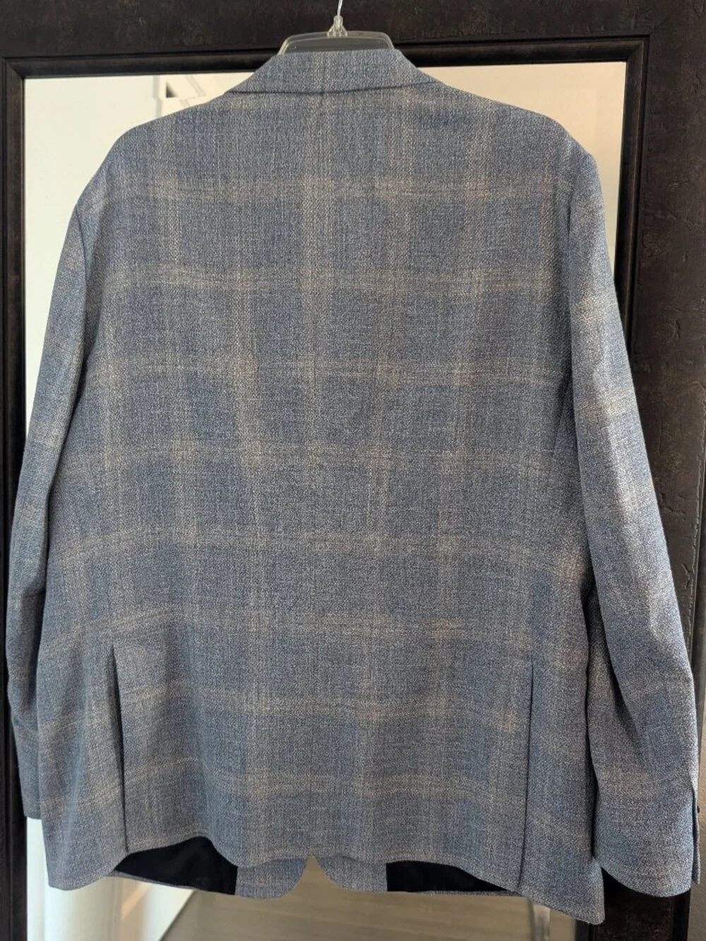 Tommy Hilfiger Blue Plaid Modern Fit Sport Coat Blazer - Size 46R